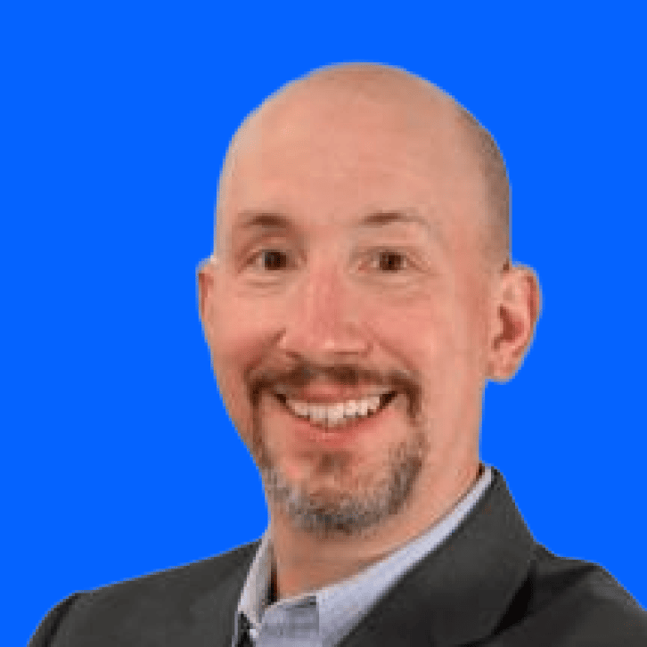 greg fortuna headshot